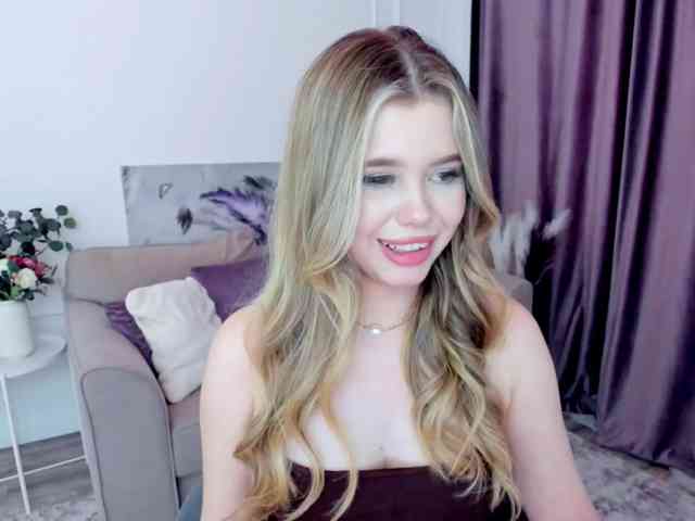 GlamorousGirl webcam
