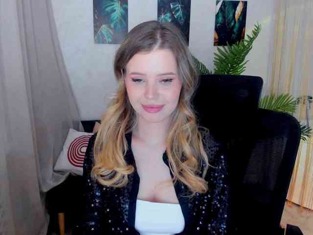 GlamorousGirl webcam