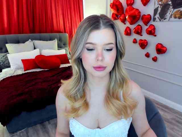 GlamorousGirl webcam