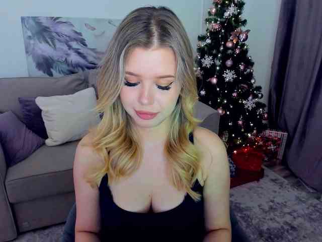 GlamorousGirl webcam