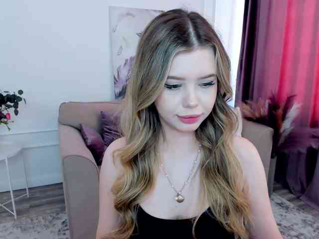 GlamorousGirl webcam