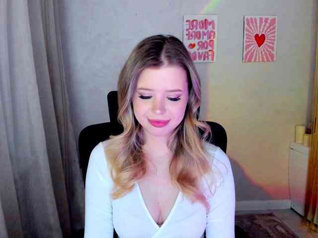 GlamorousGirl webcam