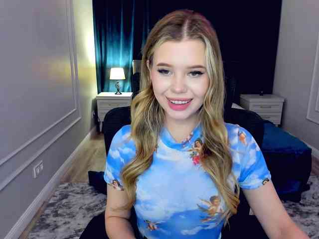 GlamorousGirl webcam