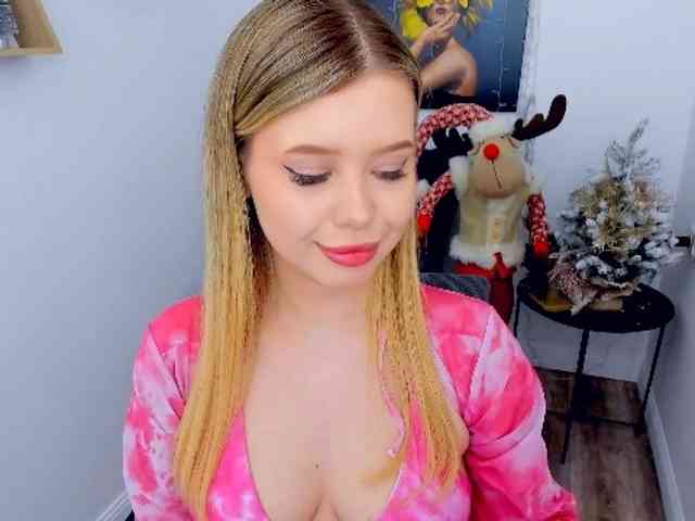 GlamorousGirl webcam