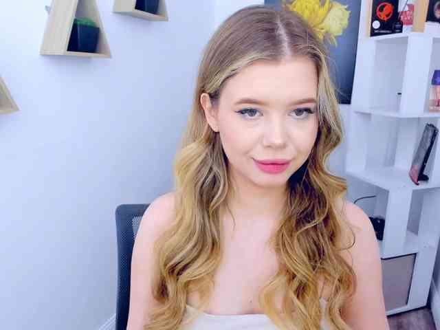 GlamorousGirl webcam