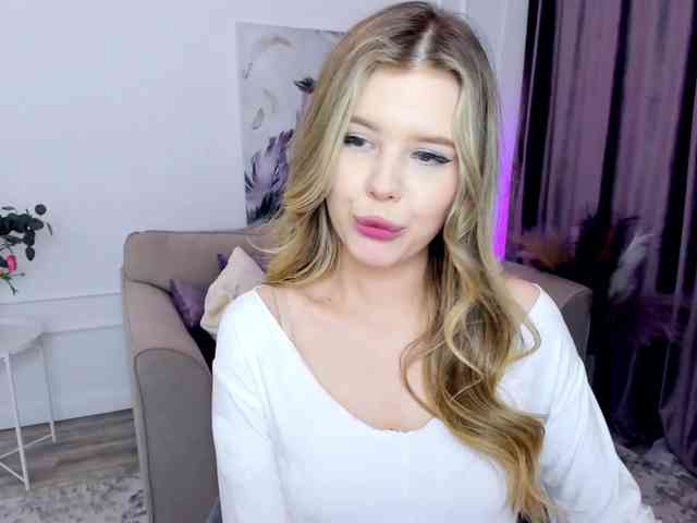 GlamorousGirl webcam