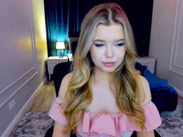 GlamorousGirl webcam