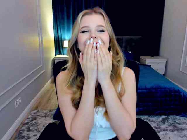 GlamorousGirl webcam