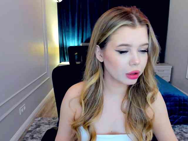 GlamorousGirl webcam