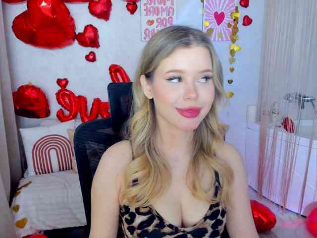 GlamorousGirl webcam