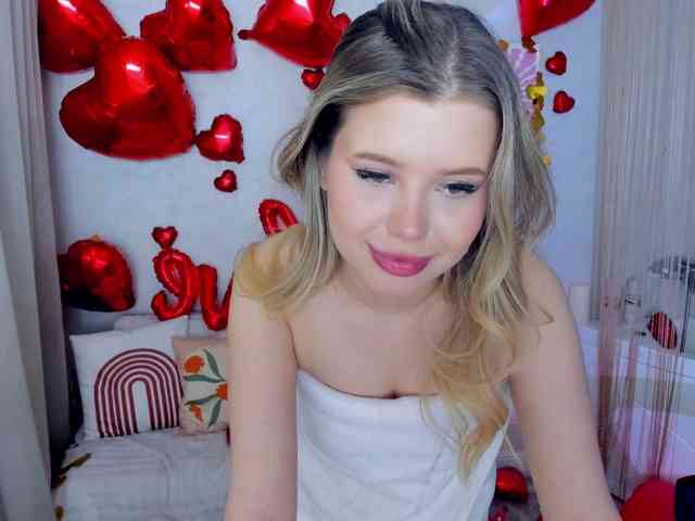 GlamorousGirl webcam