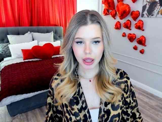 GlamorousGirl webcam