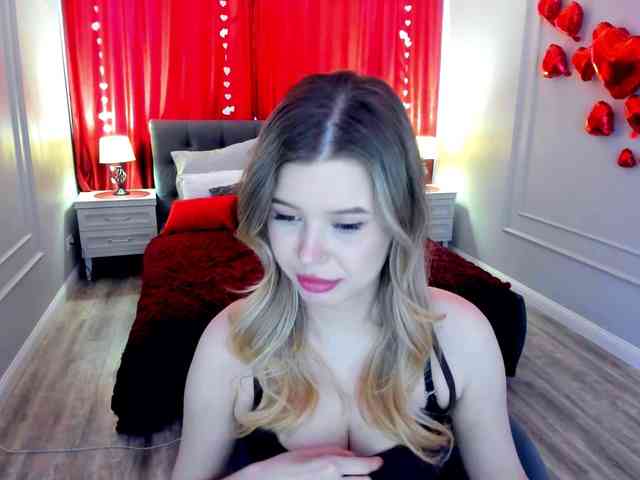 GlamorousGirl webcam