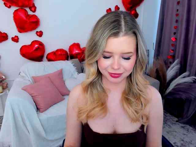 GlamorousGirl webcam