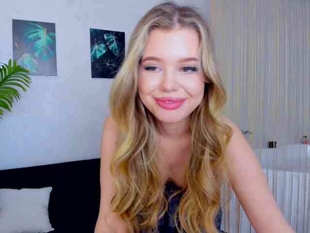 GlamorousGirl webcam
