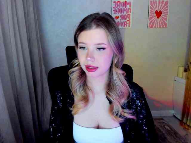 GlamorousGirl webcam