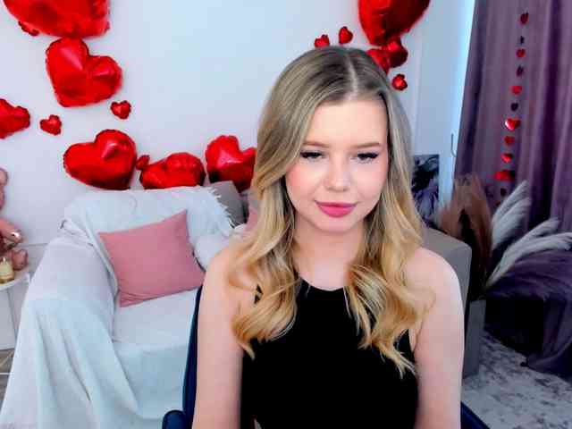 GlamorousGirl webcam