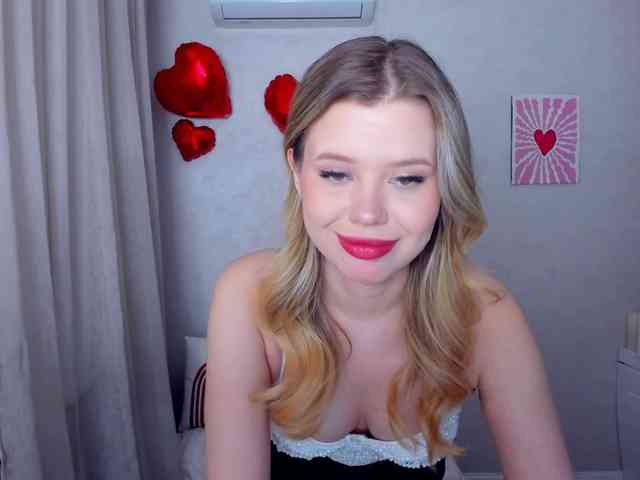 GlamorousGirl webcam