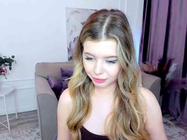 GlamorousGirl webcam