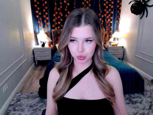 GlamorousGirl webcam
