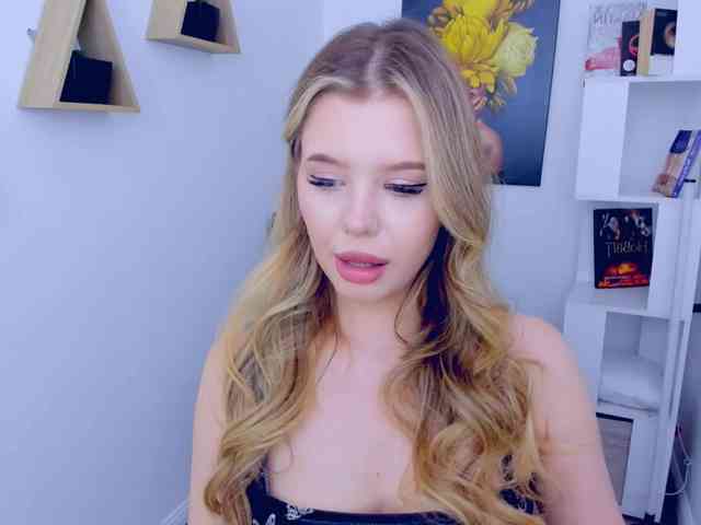 GlamorousGirl webcam
