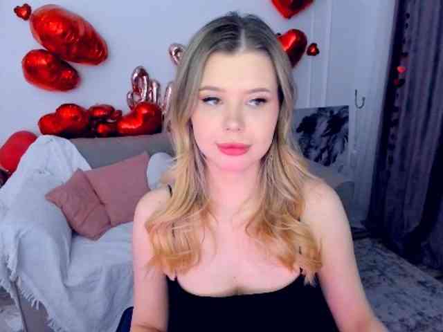 GlamorousGirl webcam