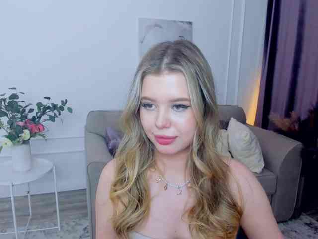 GlamorousGirl webcam