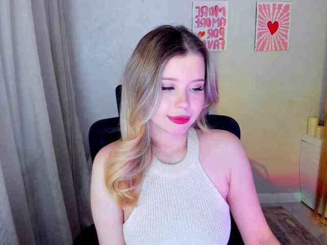 GlamorousGirl webcam