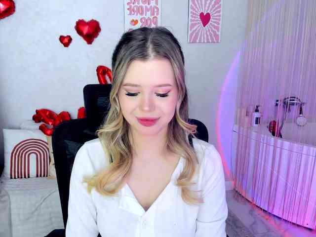 GlamorousGirl webcam