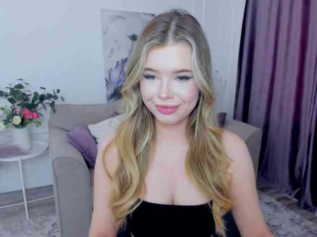 GlamorousGirl webcam
