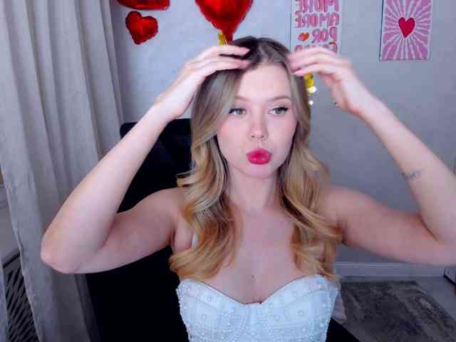 GlamorousGirl webcam