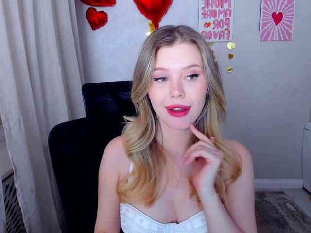 GlamorousGirl webcam