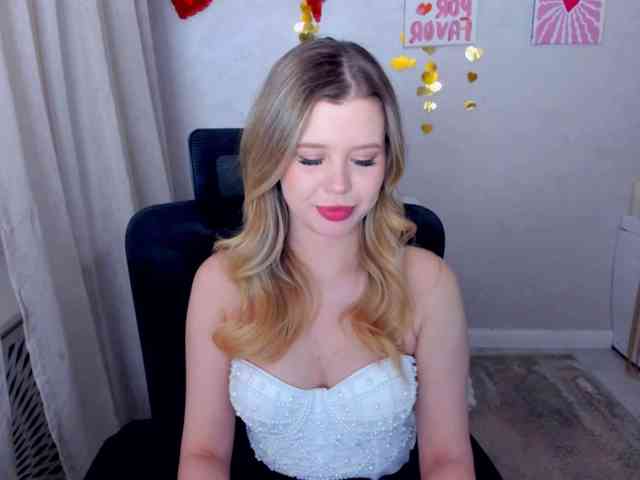 GlamorousGirl webcam