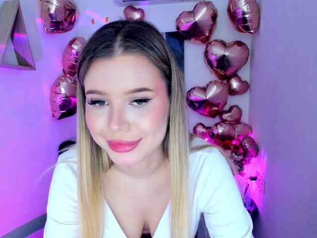 GlamorousGirl webcam