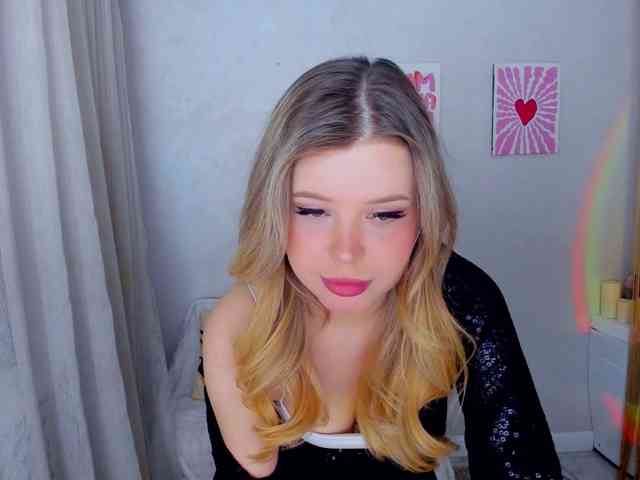 GlamorousGirl webcam