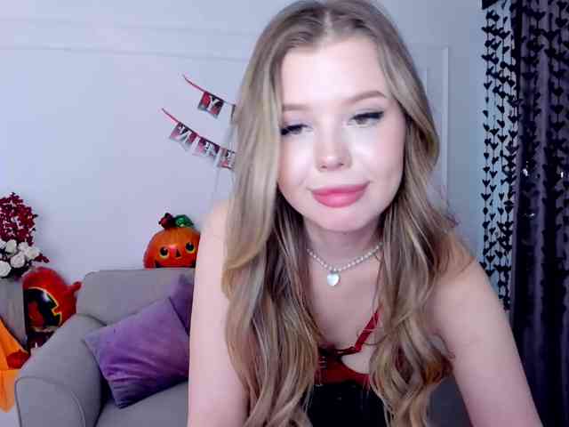 GlamorousGirl webcam