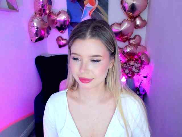 GlamorousGirl webcam