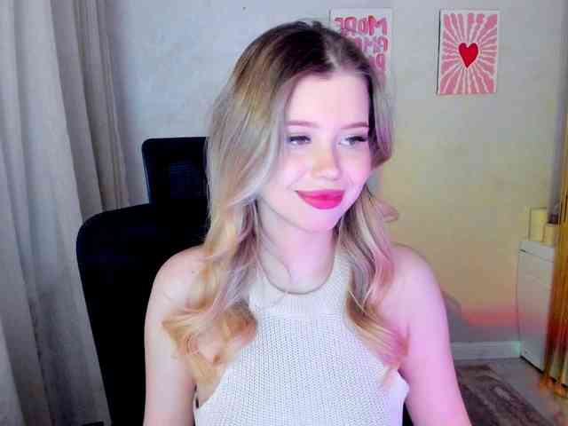 GlamorousGirl webcam