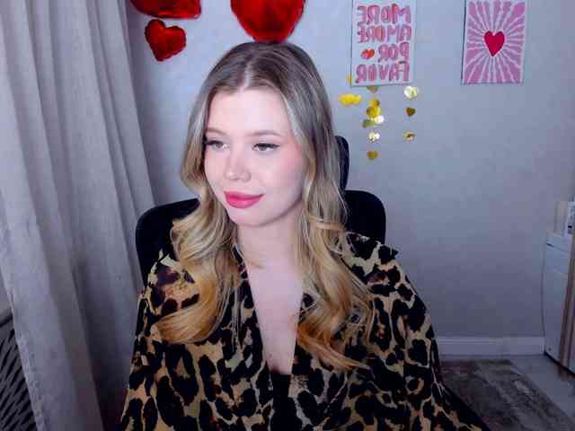 GlamorousGirl webcam