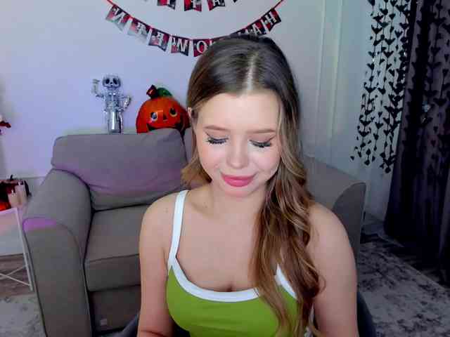 GlamorousGirl webcam