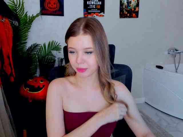 GlamorousGirl webcam