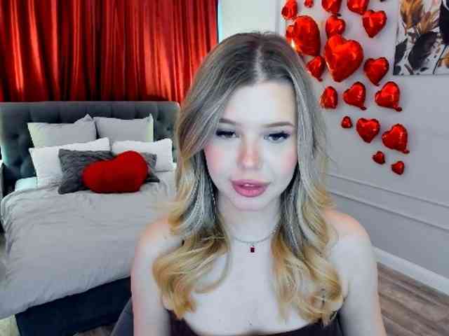 GlamorousGirl webcam