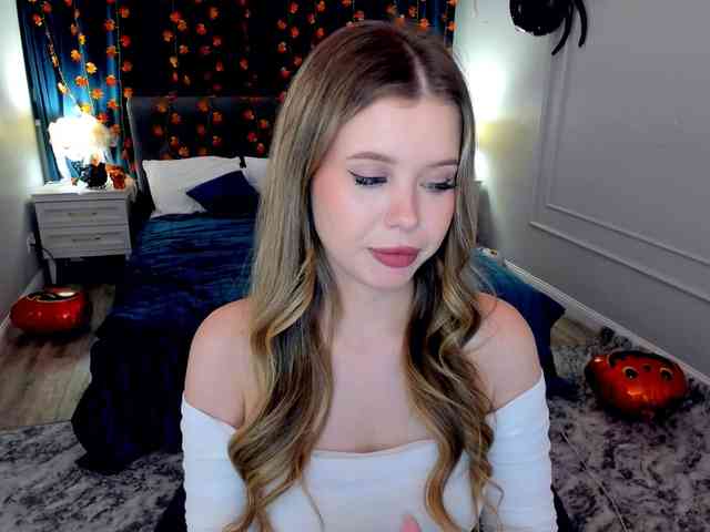 GlamorousGirl webcam
