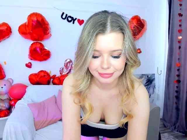 GlamorousGirl webcam