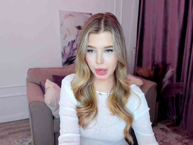GlamorousGirl webcam