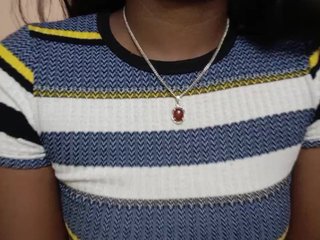 Katty-12's Live Webcam