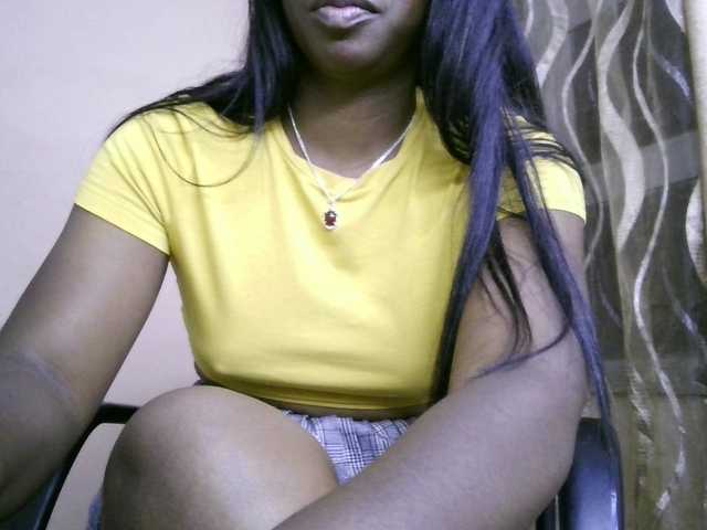 Katty-12's BongaCams show and profile