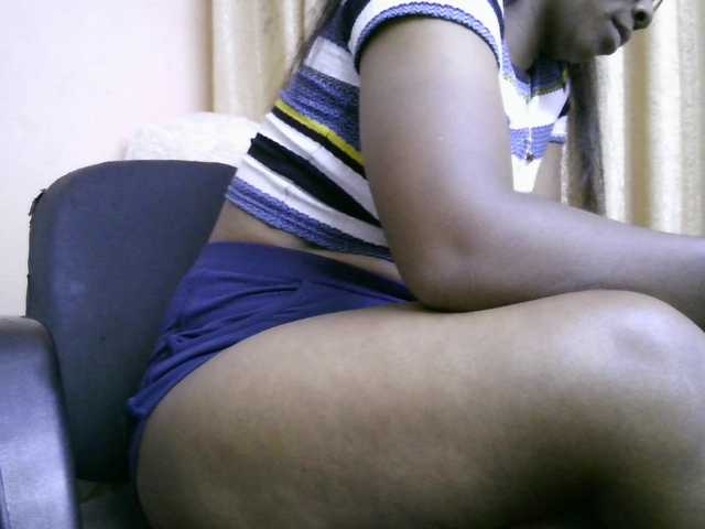 Katty-12's BongaCams show and profile