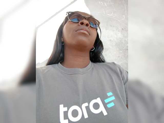 Katty-12's BongaCams show and profile