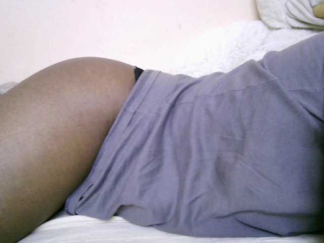 Katty-12 est une amatrice française qui fait des streams vidéo coquins sur BongaCams. Découvrez ses tags uniques : Ebony,Brunette,Shaved,